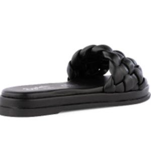 Bellisima Slide Sandal